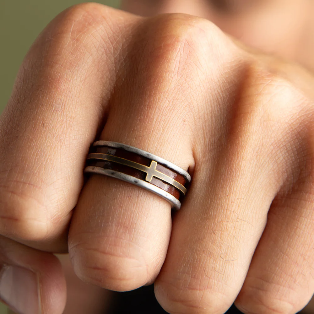 The Hero Company's Prepared for Battle Cross Ring : Helps Pair Veterans With A Service Dog Or Shelter Dog - Image 2